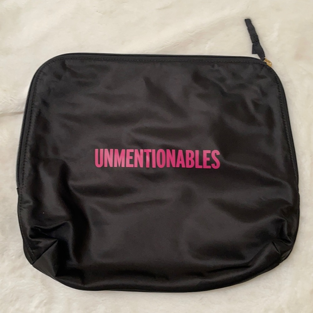 Kate Spade Packing Pouch
